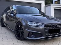 Gebraucht Audi A4 S-Line 190 PS (139 kW) 2018 Grau Kombi