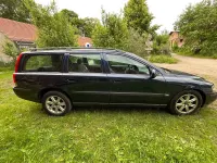 Gebraucht Volvo V70 140 PS (102 kW) 2002 Blau Kombi