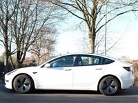 gebraucht Tesla Model 3 LR, AWD, pearlwhite, Autopilot, first reg. 2022