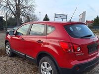 Gebraucht Nissan Qashqai 115 PS (84 kW) 2009 Rot SUV