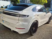 Gebraucht Porsche Cayenne 475 PS (349 kW) 2024 Grau SUV