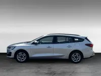 Gebraucht Ford Focus Cool & Connect 125 PS (91 kW) 2022 Silber Limousine