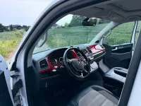 Gebraucht VW Multivan 239 PS (175 kW) 2016 Rot Van / Kleinbus
