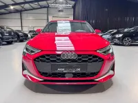 Gebraucht Audi A3 Sport 150 PS (110 kW) 2025 Rot Limousine