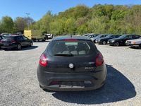 Gebraucht Fiat Bravo Dynamic 120 PS (88 kW) 2011 Schwarz Kleinwagen
