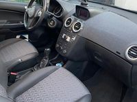 Gebraucht Opel Corsa Innovation 87 PS (63 kW) 2012 Grün Kleinwagen