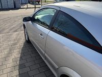 Gebraucht Opel Astra GTC 90 PS (66 kW) 2007 Coupé