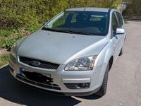 Second-hand Ford Focus Style 116 CP (85 kW) 2007 Argintiu Berlinǎ