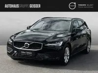 Gebraucht Volvo V60 Core 197 PS (144 kW) 2025 Onyx schwarz Kombi
