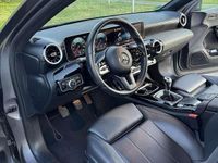 Gebraucht Mercedes A180 116 PS (85 kW) 2019 Limousine