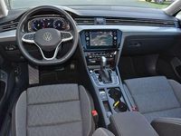 Gebraucht VW Passat Business 150 PS (110 kW) 2023 Schwarz Kombi