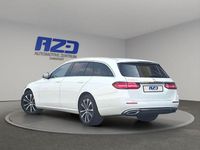 Gebraucht Mercedes E300 306 PS (225 kW) 2022 Weiß Kombi