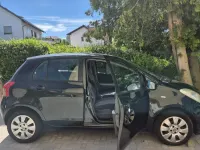 Gebraucht Toyota Yaris 69 PS (50 kW) 2007 Schwarz Kleinwagen
