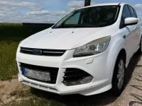 Gebraucht Ford Kuga Individual 179 PS (131 kW) 2015 Weiß SUV