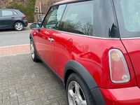 Gebraucht Mini ONE 90 PS (66 kW) 2005 Rot Kleinwagen
