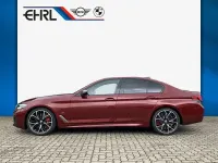 Gebraucht BMW M550 Shadowline 530 PS (389 kW) 2022 Rot Limousine