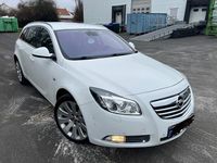 Gebraucht Opel Insignia 160 PS (117 kW) 2011 Weiß Kombi
