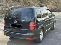 Gebraucht VW Touran Highline 140 PS (102 kW) 2008 Schwarz Van / Kleinbus