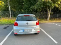Gebraucht VW Polo Trendline 60 PS (44 kW) 2016 Silber Kleinwagen