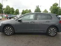 Gebraucht VW Golf VIII Active 150 PS (110 kW) 2023 Grau Limousine