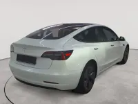 Gebraucht Tesla Model 3 RWD 208 kW (283 PS) 2023 Weiß Limousine