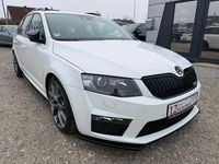 Gebraucht Skoda Octavia RS 220 PS (161 kW) 2015 Weiß Kleinwagen