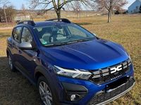 Gebraucht Dacia Sandero Expression 101 PS (74 kW) 2023 Blau Limousine