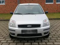 Gebraucht Ford Fusion S 70 PS (51 kW) 2004 Silber Kleinwagen