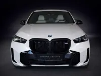 Gebraucht BMW X5 M M Sport 530 PS (389 kW) 2024 Mineralweiß metallic (metallic) SUV