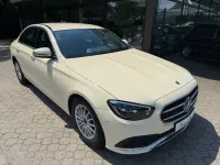 Gebraucht Mercedes E200 160 PS (117 kW) 2023 Beige Limousine