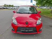 Gebraucht Renault Twingo 76 PS (55 kW) 2009 Rot Kleinwagen