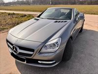 Gebraucht Mercedes SLK200 184 PS (135 kW) 2012 Andere farben Cabrio