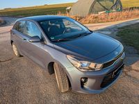 Gebraucht Kia Rio Edition 7 84 PS (61 kW) 2017 Blau Limousine