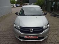 Gebraucht Dacia Sandero 90 PS (66 kW) 2016 Silbermetallic Kleinwagen