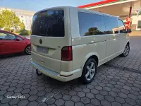 Gebraucht VW Multivan 150 PS (110 kW) 2017 Beige Van / Kleinbus