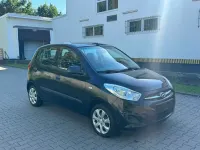 Gebraucht Hyundai i10 Edition 69 PS (50 kW) 2013 Schwarz Kleinwagen