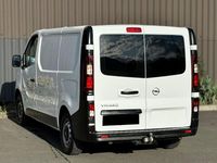 Gebraucht Opel Vivaro 125 PS (91 kW) 2018 Weiß Van / Kleinbus