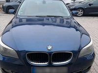 Gebraucht BMW 520 177 PS (130 kW) 2008 Blau Kombi