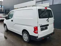 Gebraucht Nissan Evalia Comfort 90 PS (66 kW) 2015 Weiß Van / Kleinbus