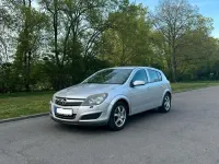 Używany Opel Astra 116 KM (85 kW) 2009 Szary Hatchback