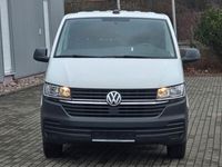 Gebraucht VW Transporter 110 PS (80 kW) 2022 Candyweiss Van