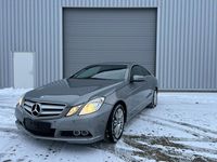Gebraucht Mercedes E250 204 PS (150 kW) 2010 Silber Coupé