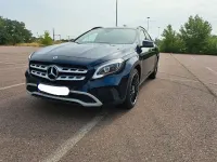 Gebraucht Mercedes GLA220 170 PS (125 kW) 2017 Blau SUV