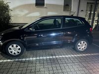 Gebraucht VW Polo 75 PS (55 kW) 2014 Schwarz Kleinwagen