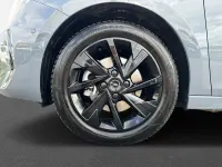 Gebraucht Opel Corsa 101 PS (74 kW) 2025 Grau Kleinwagen
