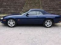 Gebraucht Jaguar XK8 298 PS (219 kW) 2003 Blau Cabrio