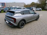 Neu Kia K4 Spirit 150 PS (110 kW) 2026 Grau Limousine