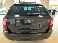 Gebraucht Skoda Superb Elegance 170 PS (125 kW) 2012 Schwarz Kombi