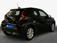 Gebraucht Toyota Aygo X X-play 72 PS (52 kW) 2022 Mysticschwarz mica metallic SUV