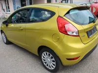Gebraucht Ford Fiesta Trend 65 PS (47 kW) 2013 Gold Kleinwagen